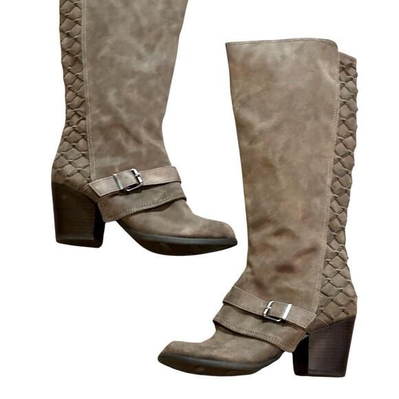 Fergalicious Boots by Fergie Larissa 8.5 M brown chunk heel braided back knee hi - Picture 3 of 16